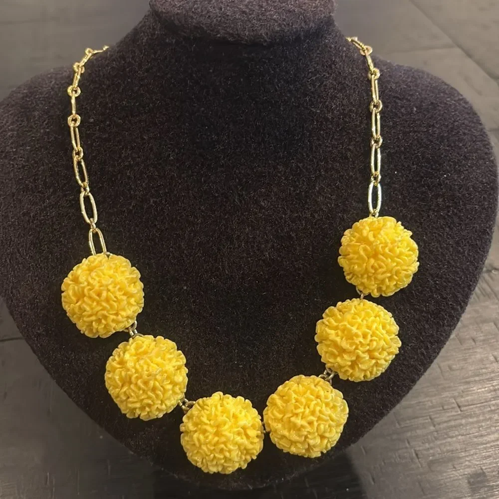 Talbots Lemon Yellow Gold Tone Adjustable Necklace Spring Summer